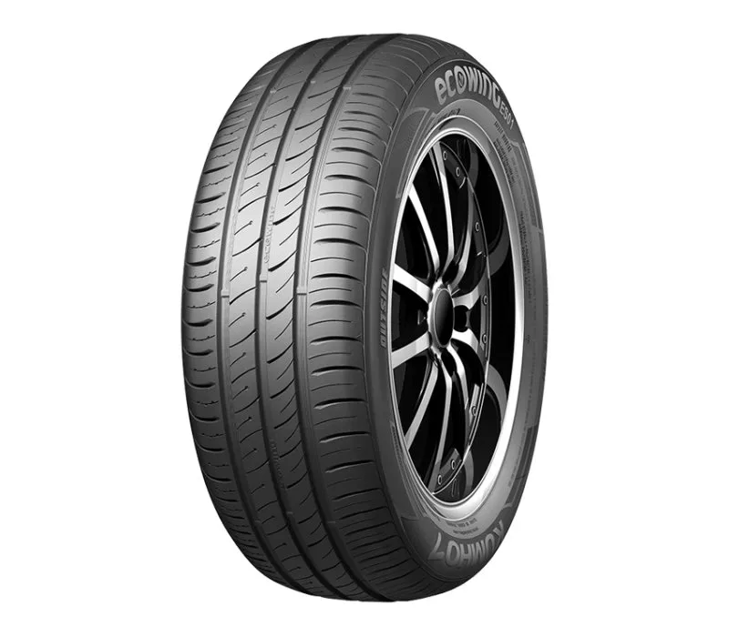 Warrior ECO-Max 215/60R16 tyre