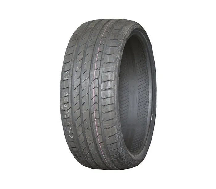 Warrior R35 245/45R17 tyre
